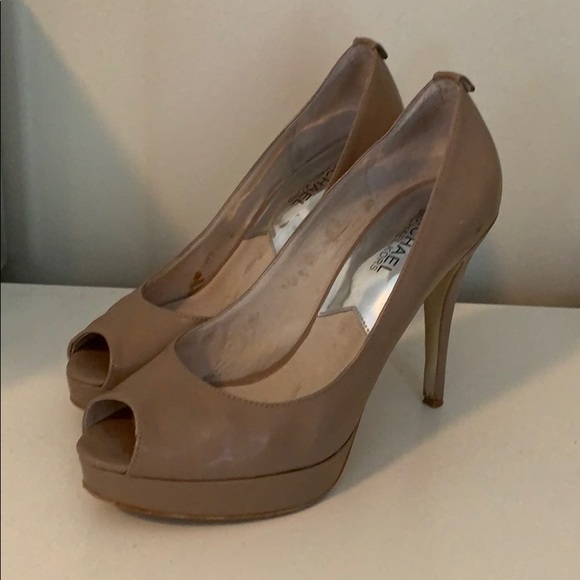 Michael Kors Nude Peep Toe Heels